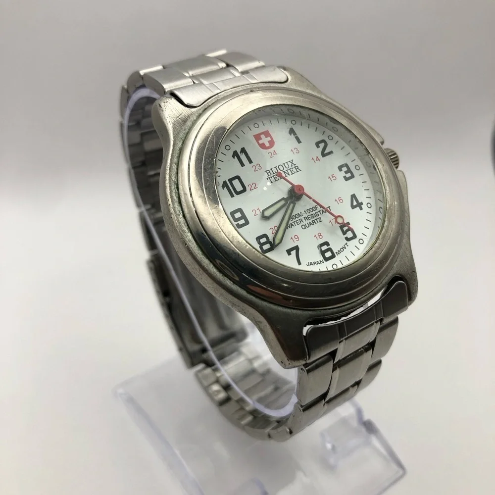 Vintage Bijoux Terner Men’s Watch 300M-1000FT Water Resistant (New Battery)